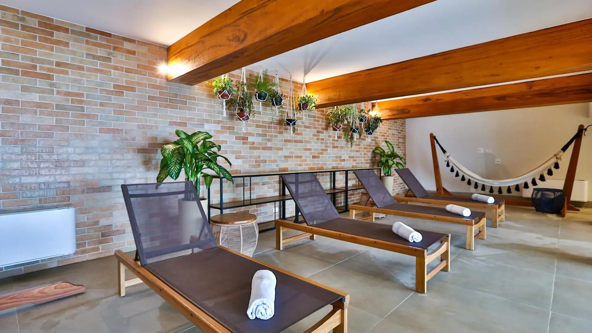 Hotel Boutique & Spa Carpe Diem Vista Do Vale 1Q-1B Campos do Jordao Aparthotel